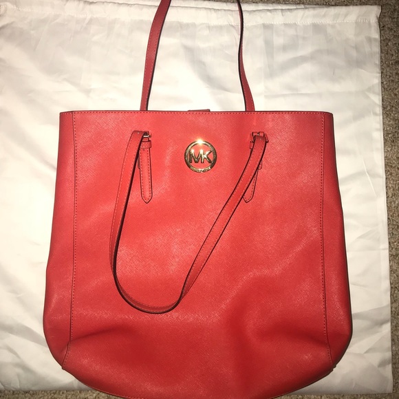 Orange Michael Kors Jet Set Travel Large Tote - Picture 1 of 2
